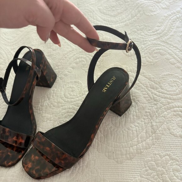 JustFab Tortoise Shell Strappy Block Heels | Size 9.5 - Picture 2 of 4